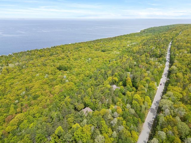 5997 BLUFF LEDGE ROAD, Sturgeon Bay, WI 54235