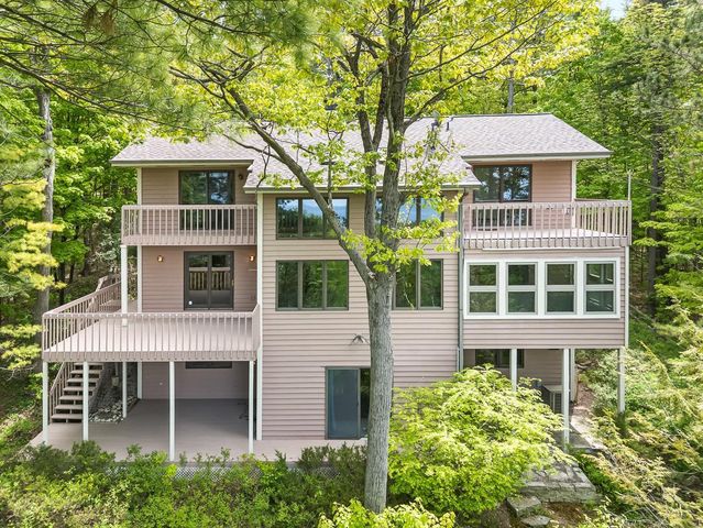 5997 BLUFF LEDGE ROAD, Sturgeon Bay, WI 54235