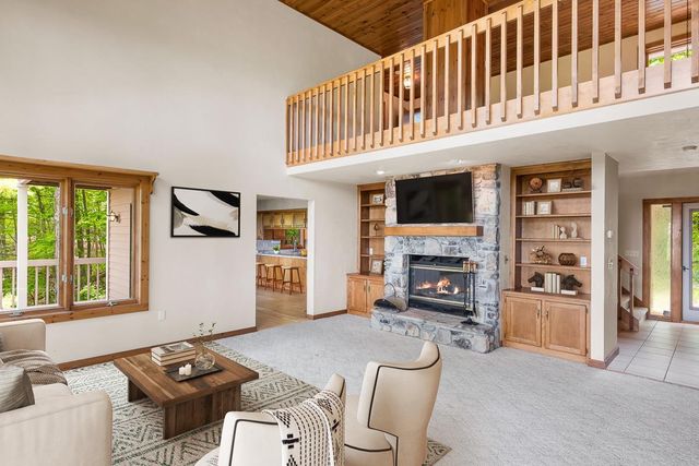 5997 BLUFF LEDGE ROAD, Sturgeon Bay, WI 54235