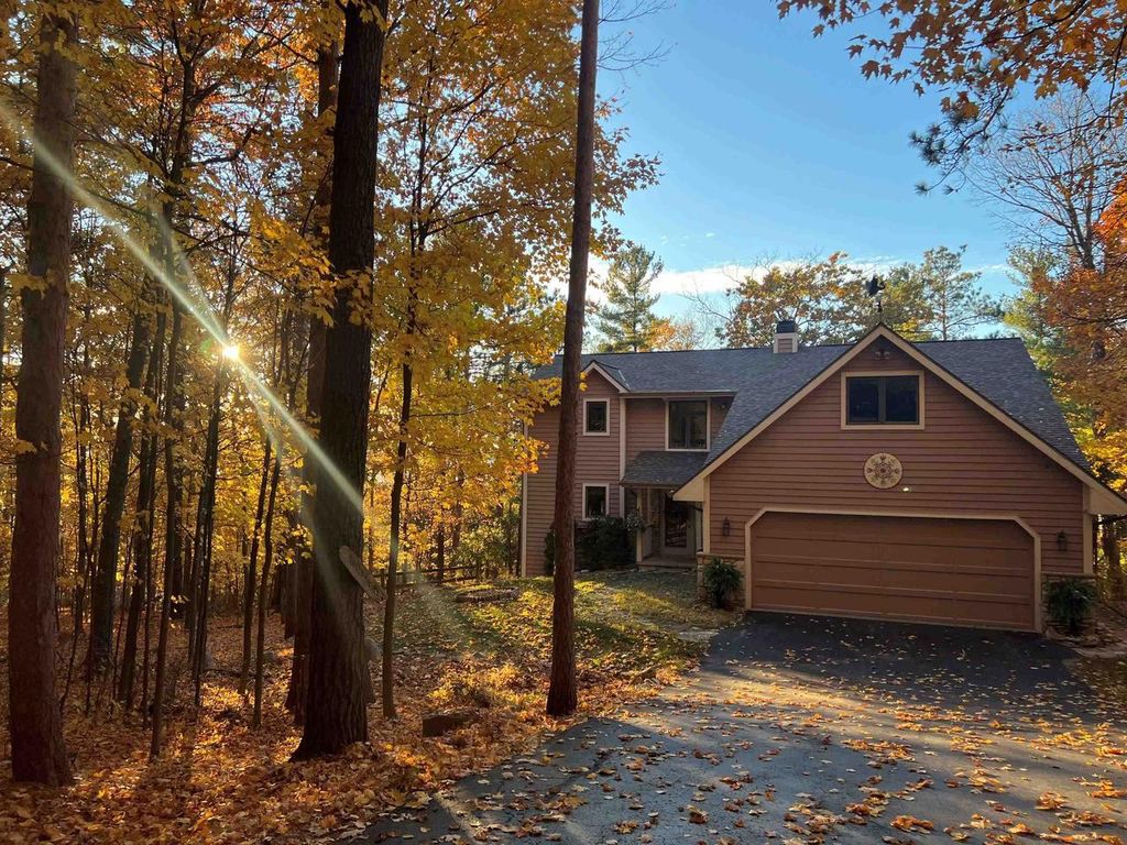 5997 BLUFF LEDGE ROAD, Sturgeon Bay, WI 54235