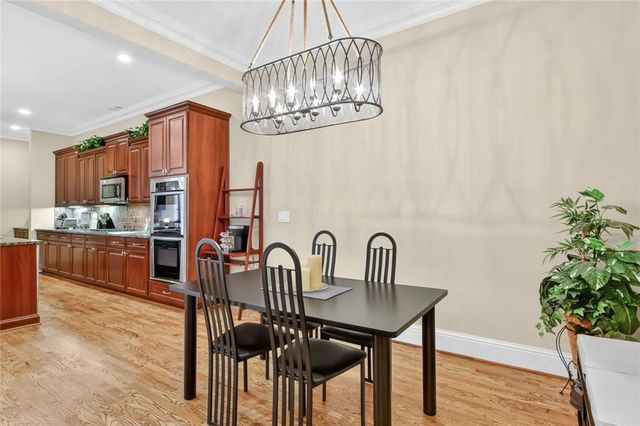 2066 Heathermere Way, Roswell, GA 30075