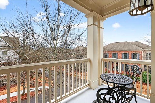 2066 Heathermere Way, Roswell, GA 30075