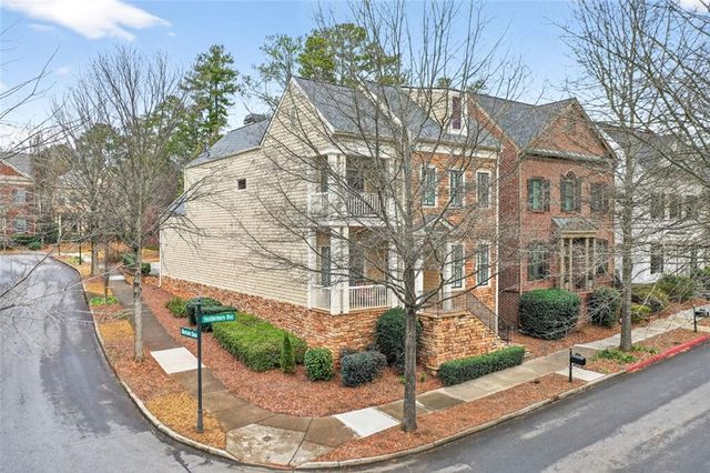 2066 Heathermere Way, Roswell, GA 30075