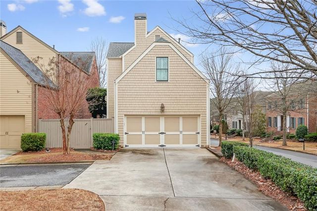 2066 Heathermere Way, Roswell, GA 30075