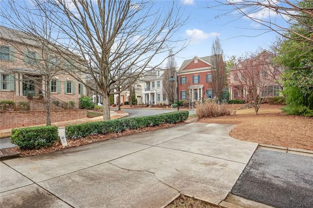 2066 Heathermere Way, Roswell, GA 30075