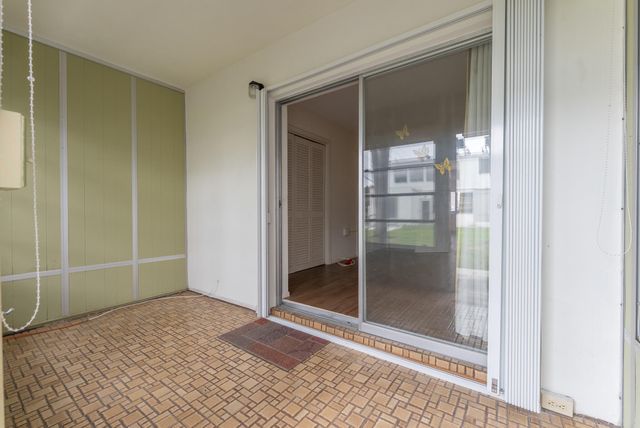 2020 Lake Osborne Drive, Lake Worth Beach, FL 33461