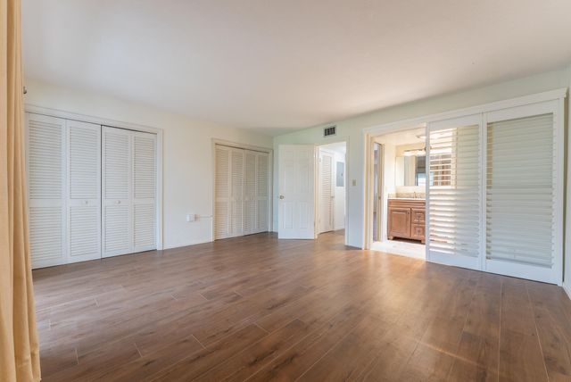 2020 Lake Osborne Drive, Lake Worth Beach, FL 33461