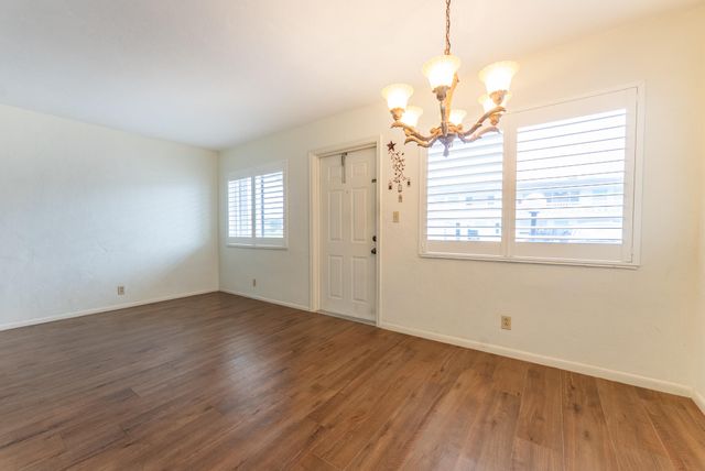 2020 Lake Osborne Drive, Lake Worth Beach, FL 33461