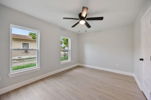 315 S Business Highway 78, Blue Ridge, TX 75424