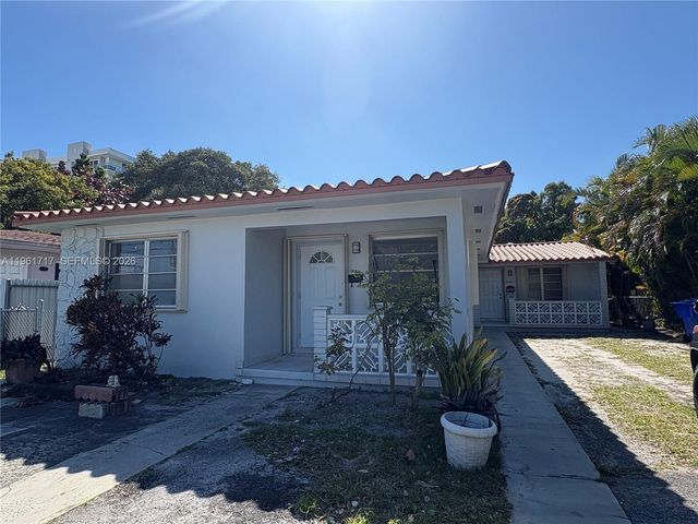 2752 SW 25th Ter A, Miami, FL 33133