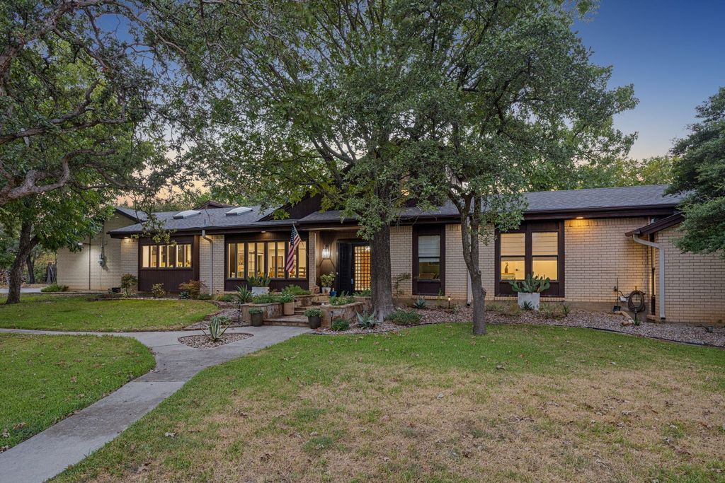 721 Verna Trail N, Fort Worth, TX 76108 — exterior