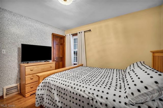 14109 Liberty Avenue, Cleveland, OH 44135