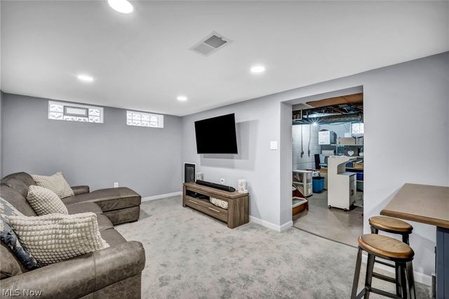 14109 Liberty Avenue, Cleveland, OH 44135