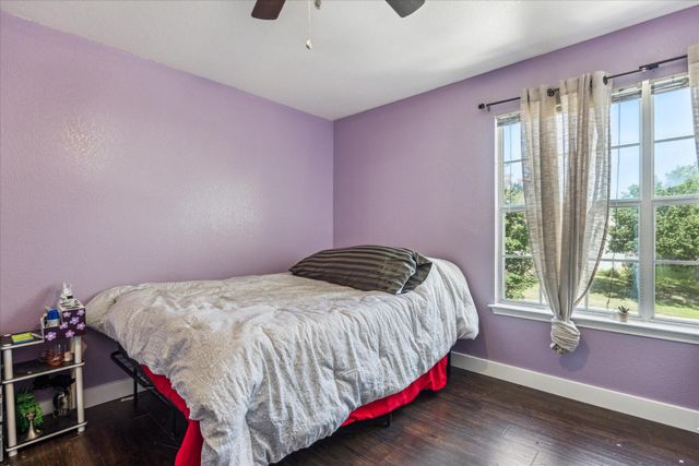 122 Colt LOOP, Kyle, TX 78640