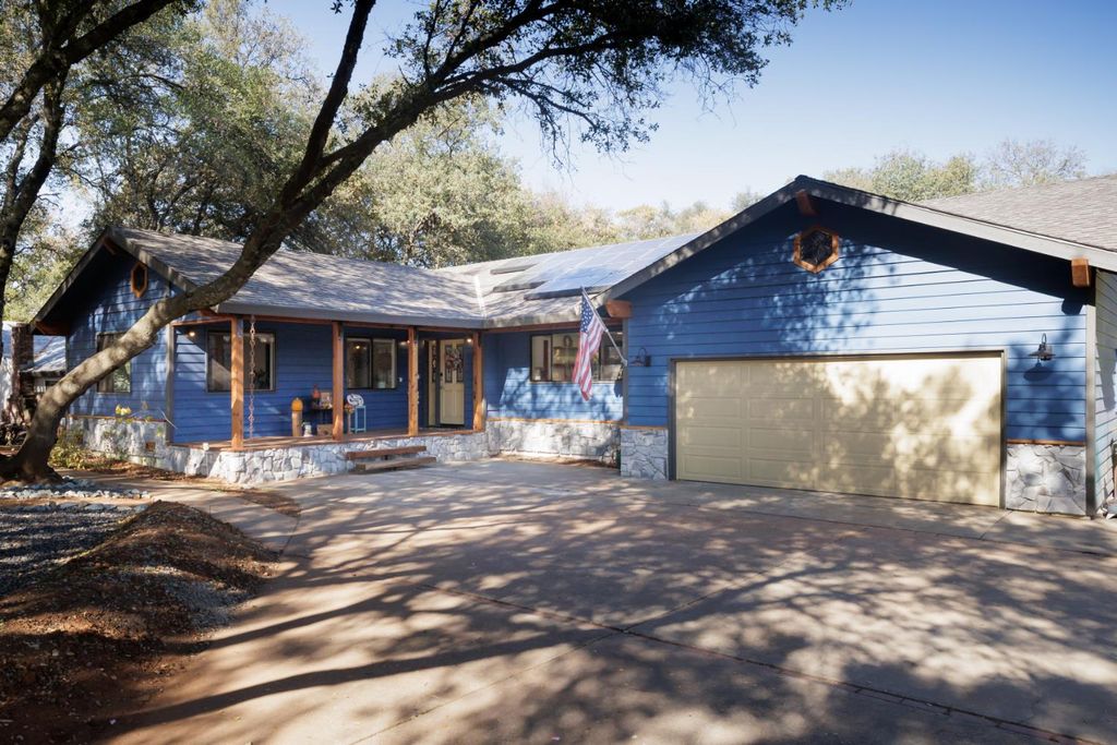 3505 Fairway Dr, Cameron Park, CA 95682