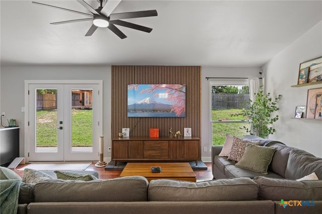 1205 Dove Haven Drive, Pflugerville, TX 78660