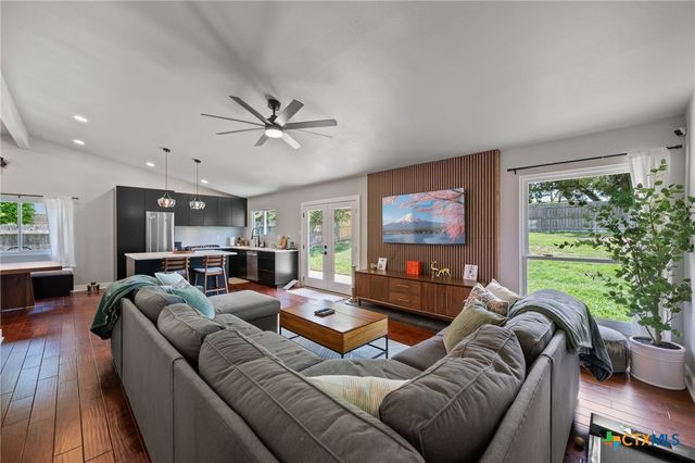1205 Dove Haven Drive, Pflugerville, TX 78660