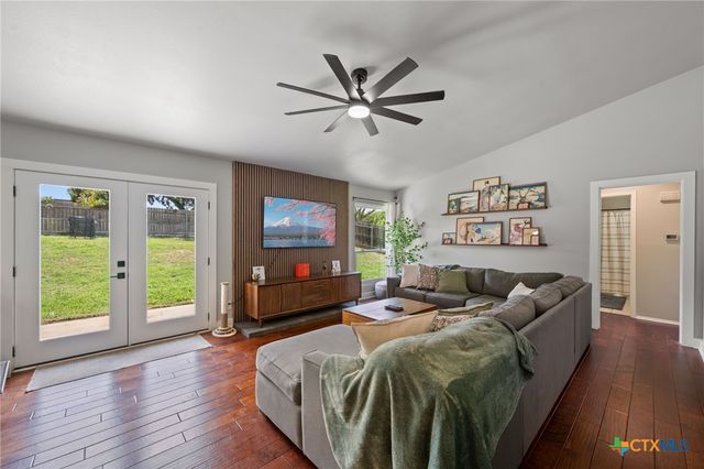 1205 Dove Haven Drive, Pflugerville, TX 78660