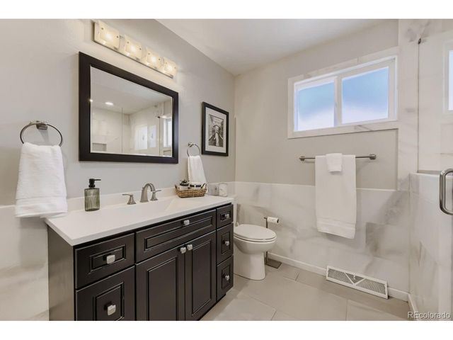 7890 W 59th Ave, Arvada, CO 80004