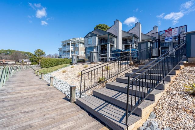 18861 Vineyard Point Lane, Cornelius, NC 28031