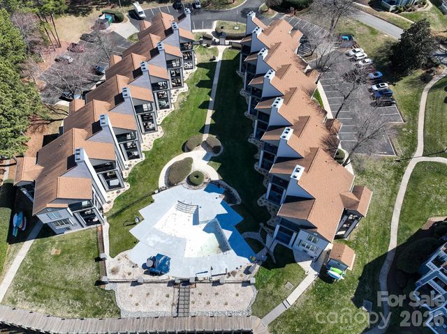 18861 Vineyard Point Lane, Cornelius, NC 28031