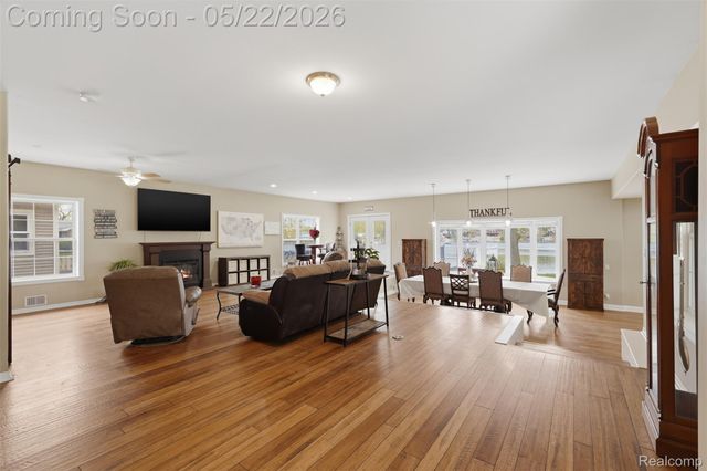 16263 S Seymour Road, Argentine Township, MI 48451