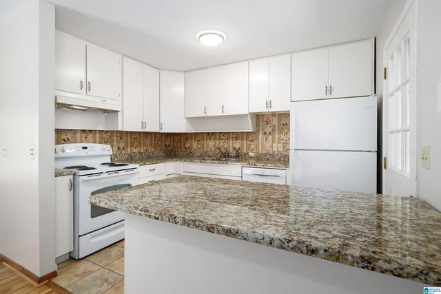 417 DEBBIE DRIVE, Trussville, AL 35173