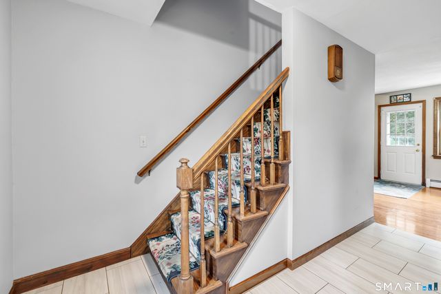 11 Redwood Circle, Shelton, CT 06484
