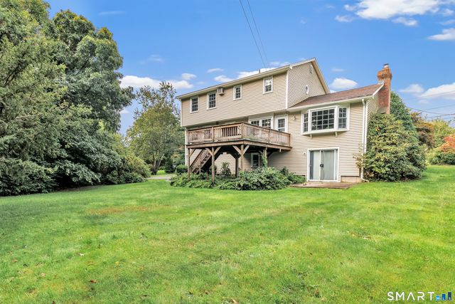 11 Redwood Circle, Shelton, CT 06484