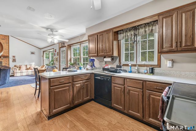 11 Redwood Circle, Shelton, CT 06484