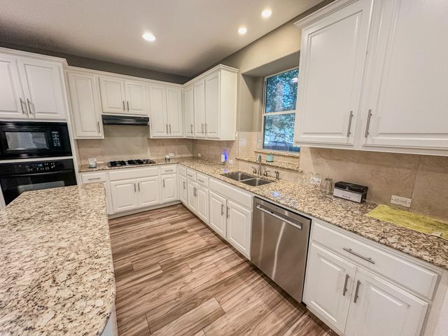 2413 Catamaran CV, Cedar Park, TX 78613