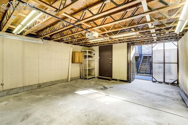 326 Mount View Lane, Colorado Springs, CO 80907