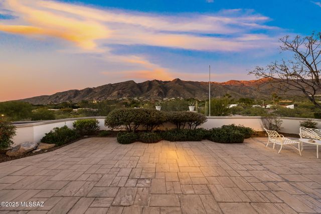 5342 E Gleneagles Drive, Tucson, AZ 85718