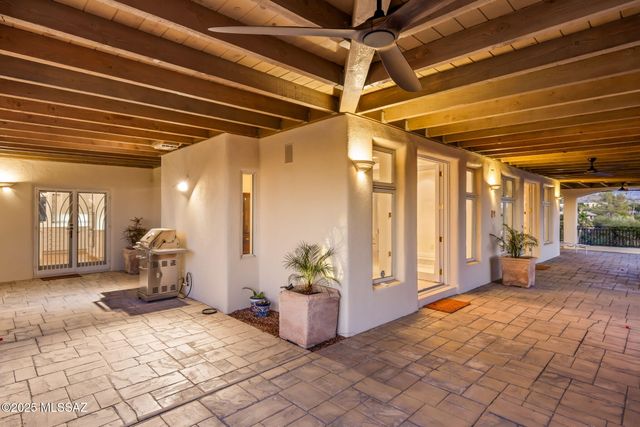 5342 E Gleneagles Drive, Tucson, AZ 85718