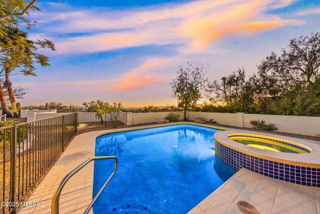 5342 E Gleneagles Drive, Tucson, AZ 85718