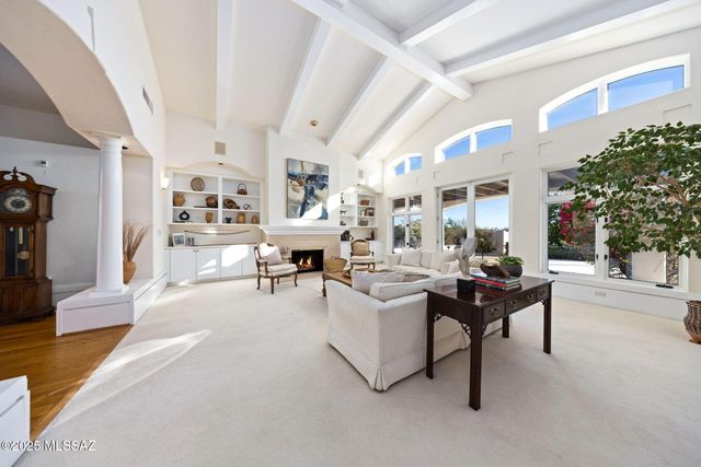 5342 E Gleneagles Drive, Tucson, AZ 85718