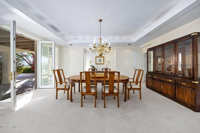 5342 E Gleneagles Drive, Tucson, AZ 85718