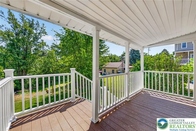 114 East High Street, Nazareth Boro, PA 18064