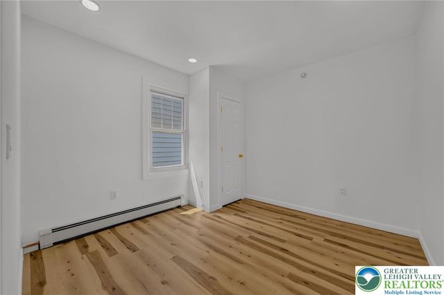 114 East High Street, Nazareth Boro, PA 18064
