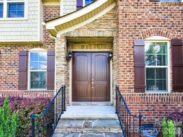 509 Pine Needle Court, Weddington, NC 28104