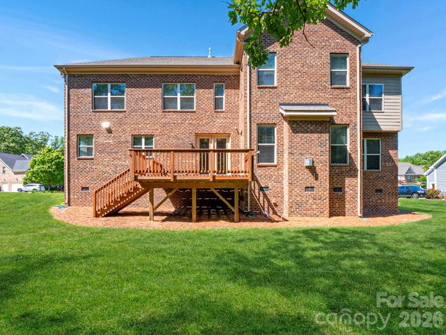 509 Pine Needle Court, Weddington, NC 28104