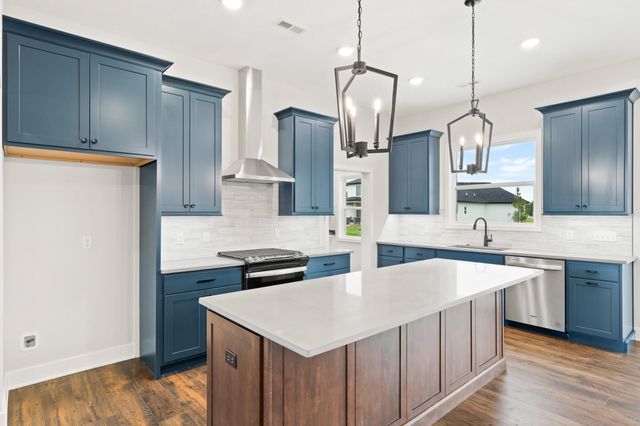 6505 CROMFORD LN, Columbia, MO 65201
