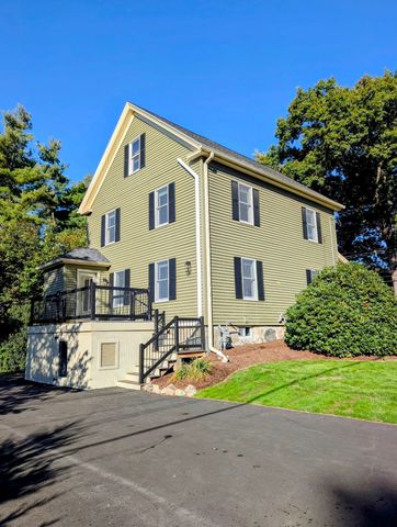 55 Packard St, Hudson, MA 01749