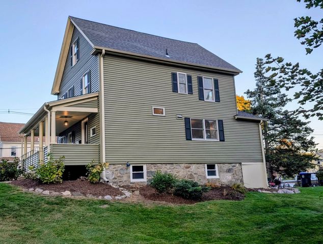 55 Packard St, Hudson, MA 01749