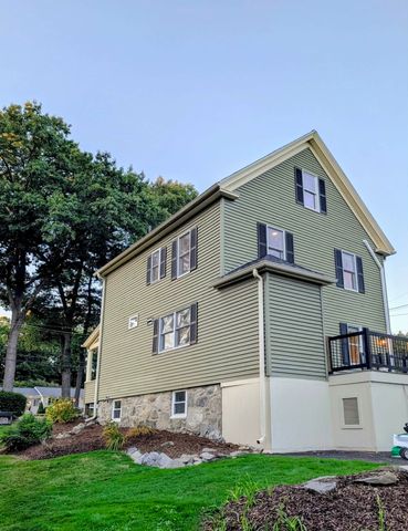 55 Packard St, Hudson, MA 01749
