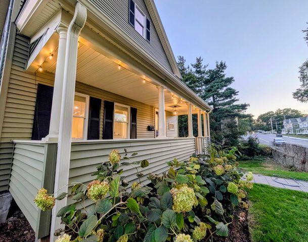 55 Packard St, Hudson, MA 01749