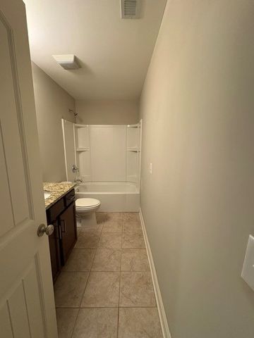 216 Bixby Private Ln, Hendersonville, TN 37075