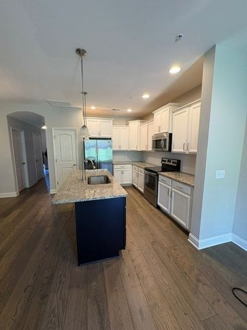 216 Bixby Private Ln, Hendersonville, TN 37075