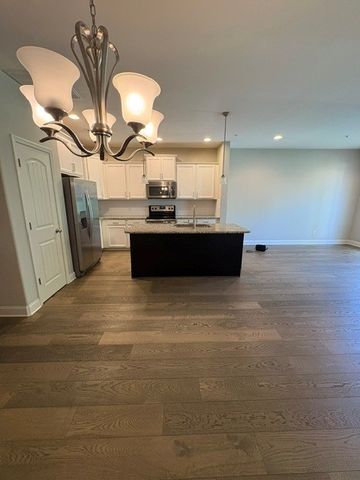 216 Bixby Private Ln, Hendersonville, TN 37075
