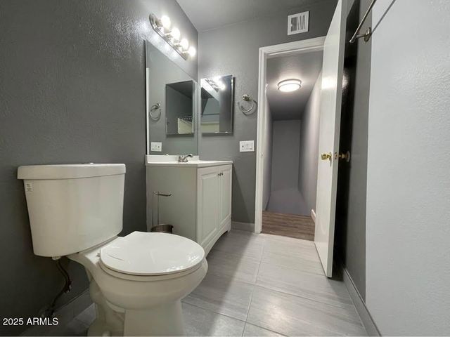 1455 N ALMA SCHOOL Road 11, Mesa, AZ 85201